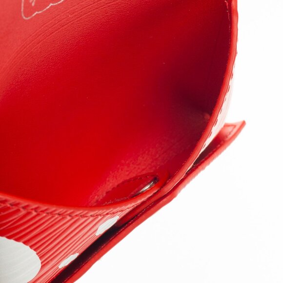 Louis Vuitton x Yayoi Kusama Kirigami Red Epi Dotted Pochette - Picture 9 of 10